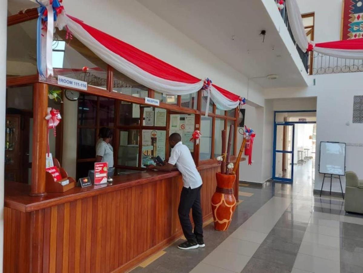 Arc Hotel Morogoro Dış mekan fotoğraf